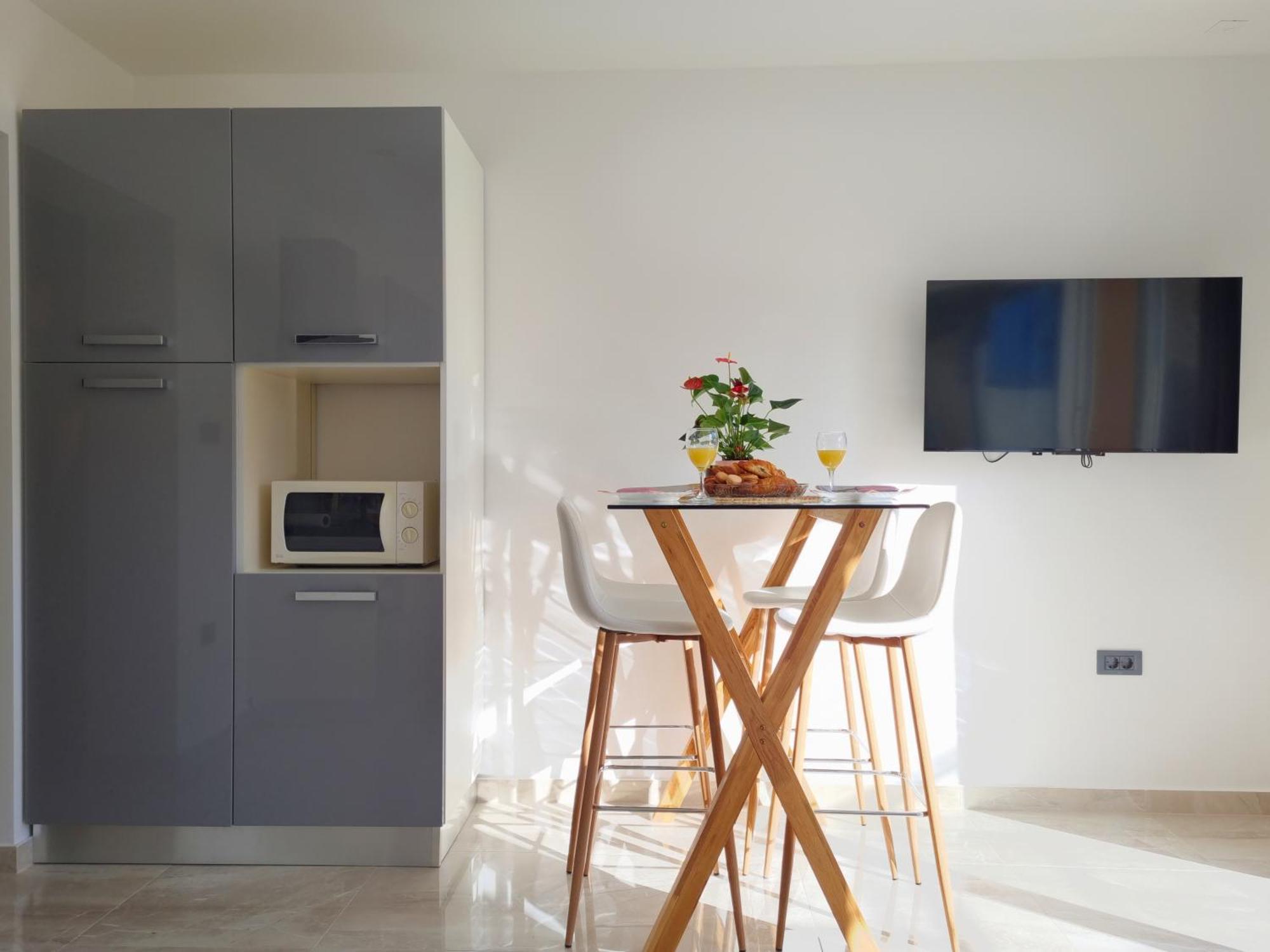 Gracienda Apartment Bilice Bagian luar foto