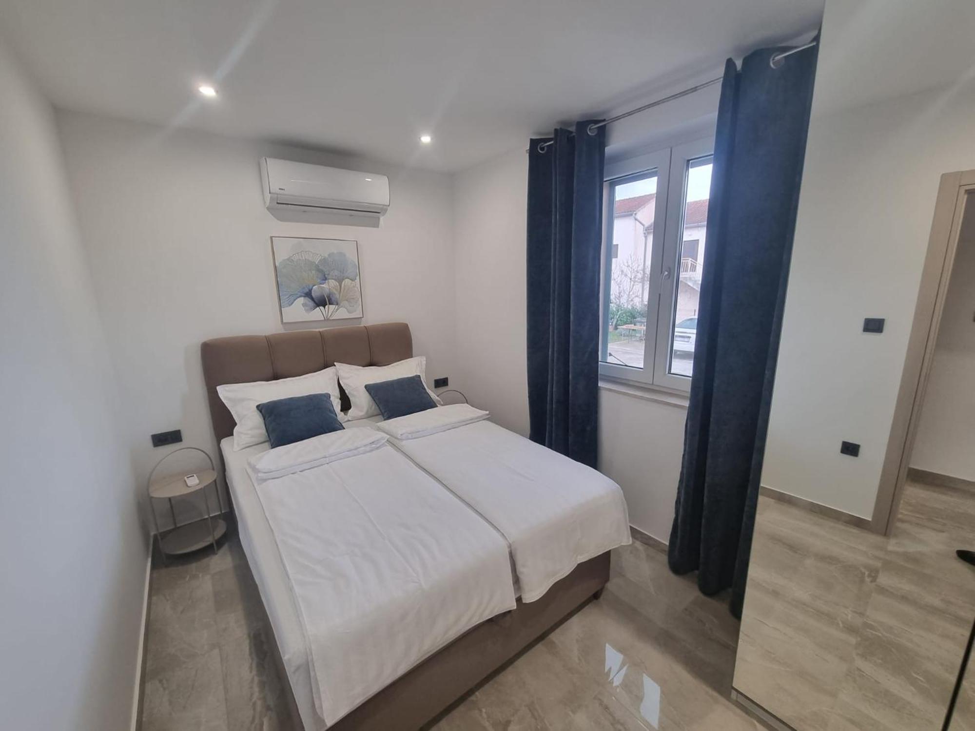 Gracienda Apartment Bilice Bagian luar foto
